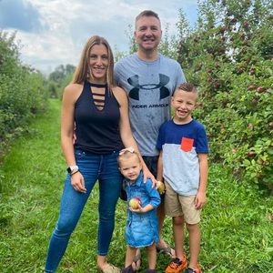 Meet your Posher, Sara